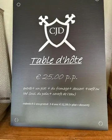 فندق مبيت وإفطار D'hotes Chez Juredieu *