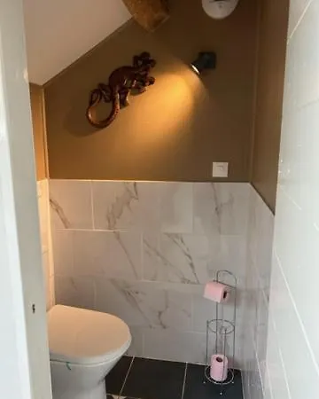 فندق مبيت وإفطار D'hotes Chez Juredieu Monétay-sur-Loire